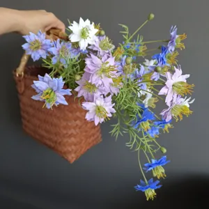 Artificial Wild Flower Daisy Chamomile Nigella Silk Flower Stem Home Decor Photography Prop Simulation Floral Arrangement