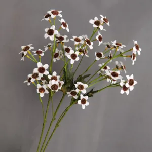 Artificial daisy flower bouquet with flocking core for Nordic home decor and props detail.