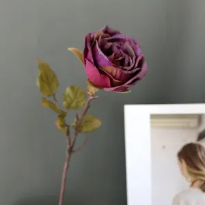 Tallo de flor de rosa de estilo pintura al óleo vintage artificial para decoración y bodas.