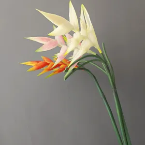 Künstliche tropische Paradiesvogelblume aus weichem Gummimaterial für realistische Heimdekoration.