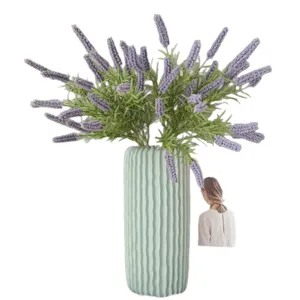 Künstlicher Lavendel Blumenstrauß in gerillter Keramikvase nordische Heimdekoration 1 Stk