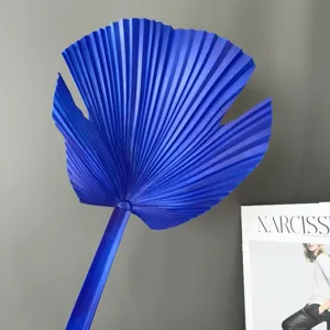 Blauwe kunstmatig palmblad waaierblad voor moderne woondecoratie bloemstukken