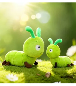 Set di peluche bruco verde carino, morbida bambola insetto imbottita regalo di compleanno per ragazze.