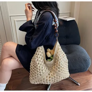 Handmade woven straw shoulder bag hollow hobo beach handbag for women fashion style