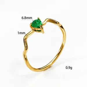 Wavy green zircon stainless steel ring detail view showing 6.8mm size and 0.9g lightweight design.