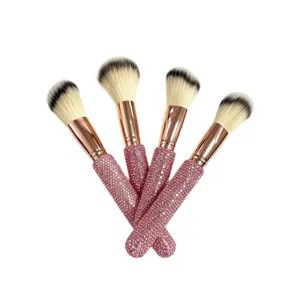 Roze strass make-up kwastenset met roségouden ferrule en zacht synthetisch haar voor poeder blush.