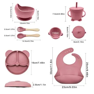 Baby siliconen voedingsset met zuignapkom, verdeeld bord, beker, lepel en slabber.