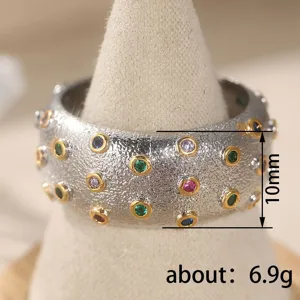 Anello in zircone colorato sintetico da donna, fascia larga strutturata con pietre multicolore