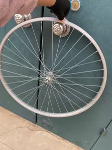 Ensemble de jante de roue de bicyclette en alliage d'aluminium avec rayons solides