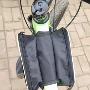 Durable bicycle top tube bag for mountain bikes, waterproof frame pack with double zippers.