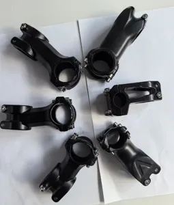 Attacco manubrio bici nero mountain bike bici da strada rialzo parti di assemblaggio