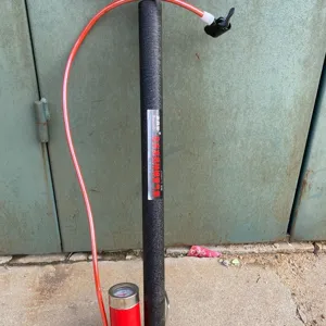 Robuste Stahl Standpumpe mit Manometer und langem Schlauch fur Bahrraeder Baelle und Aufblasbare