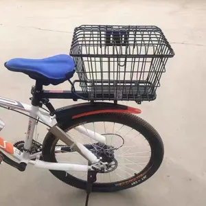Rear bicycle basket with lid, heavy duty metal wire bike cargo basket for rear rack storage.