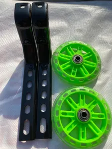Roues d'entraînement épaissies pour vélo enfant 12-20 pouces roues clignotantes accessoires