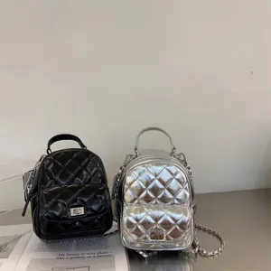 Petit sac à dos matelassé métallique pour femme, sac à bandoulière et voyage tendance.