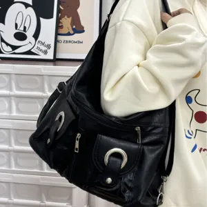 2025 New Korean Large Capacity Casual Travel Bag Simple Versatile Commuting Crossbody Bag