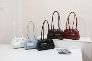 Details of the vintage retro women shoulder bag, casual chic tote bag with multi-color options.