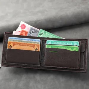 Men's bifold short wallet retro minimalist business card holder vintage design daily purse.