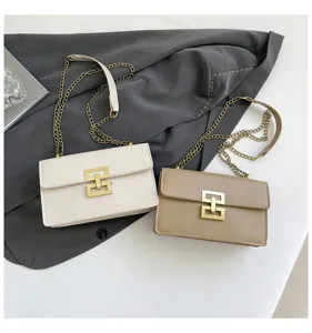 Damen Mode Retro Schloss Kette Umhängetasche kleine quadratische Tasche Handtasche chic