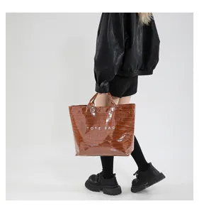 Braune Krokodilmuster Handtasche, große Kapazität stylische Umhängetasche für Damen.
