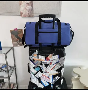 Bolsa de viaje versátil de gran capacidad, ideal para gimnasio, fitness y viajes de fin de semana.
