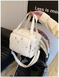 Bolso cambiador acolchado con bordado de tulipanes, bolso bandolera grande para mamá.