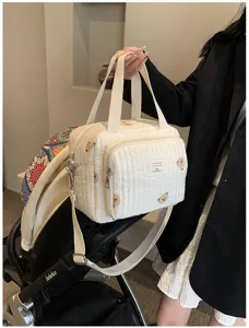 Bolso maternal acolchado blanco con bordado de oso tierno, bolso de gran capacidad.