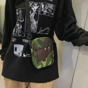 Taktische Camouflage Umhängetasche für Outdoor und Alltag, trendige Freizeittasche.