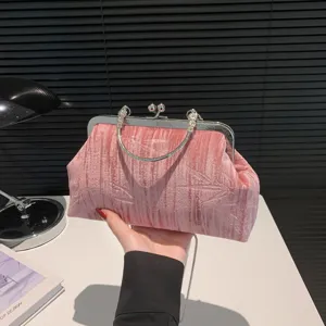 Women's Vintage Chinese Style Velvet Satin Top Handle Crossbody Bag Chain Lock Evening Handbag For Women Banquet Daily Matching