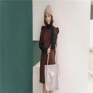 Korean corduroy shoulder bag large capacity casual tote bag for women students detail view.