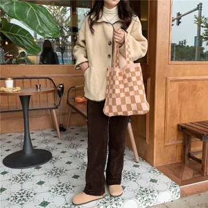 Knitted checkered tote bag for women, cute pink and brown large capacity casual handbag.