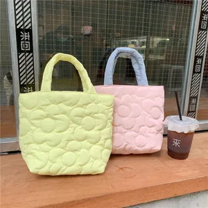 INS Korean sweet quilted handbag, portable bento bag, snack storage bag, stylish daily tote.