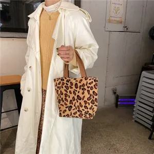 Cute leopard print canvas tote bag for daily shopping, compact lunch box handbag for women.