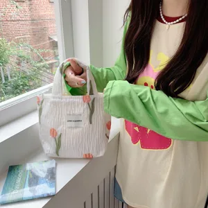 Pleated handbag with tulip embroidery white small tote bag casual daily lifestyle accessory