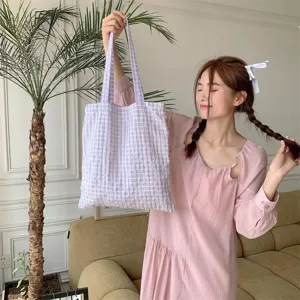 Casual purple checkered tote bag for women, lightweight fabric shoulder bag for daily use.
