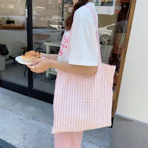 Pink white bubble plaid canvas shoulder bag, casual Japanese style daily tote bag.