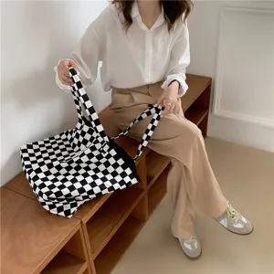 Sac cabas en toile à carreaux noir et blanc chic pour femme, grand sac bandoulière.