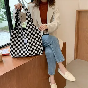 Sac cabas en toile à carreaux noir et blanc chic pour femme, grand sac bandoulière.