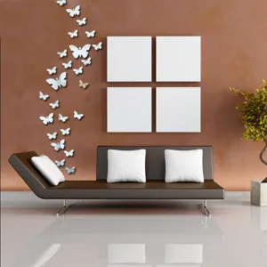 Moderne acryl vlinder spiegel muursticker voor woonkamer home decor en creatieve foto achtergrond.