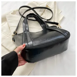 Black soft leather women handbag, casual litchi pattern shoulder bag and chic crossbody purse.