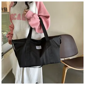 Large capacity casual black tote bag women shoulder travel bag stylish everyday handbag