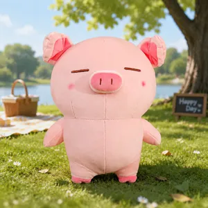 Süßes rosa stehendes Schwein Plüschtier Detail, weiches Kuschelkissen und schöne Dekoration.