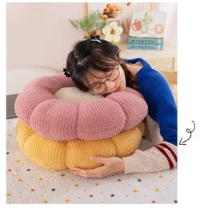 Cozy flower floor cushion, soft plush round seat pillow for bedroom tatami and living room.