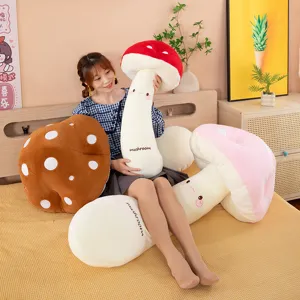 Joli coussin en peluche champignon oreiller doux jouet en peluche douce chambre fille deco