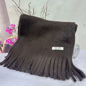 Solid color plush fringe winter scarf detail, soft and warm for men and women couples.