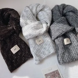 Bufanda de lana tejida para mujer invierno gruesa calida color solido estilo coreano suave y comodo