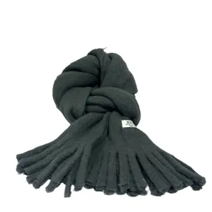 Chunky knit fleece tassel scarf for women and men, winter warm solid color cozy soft neck wrap.