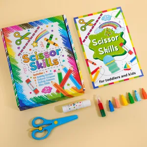 Kinder Scherenfähigkeiten Bastelset mit Aktivitätsbuch, Sicherheitsschere und Buntstiften.