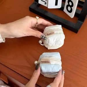 Étui de protection matelassé pour écouteurs mini poche avec pendentif perle souple