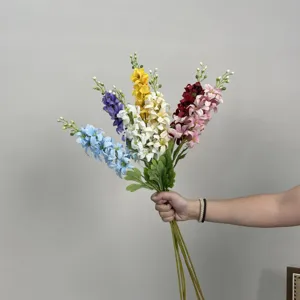 Kunstmatige ridderspoor zijden bloemen boeket voor huisdecoratie, bruiloft en lange stelen.